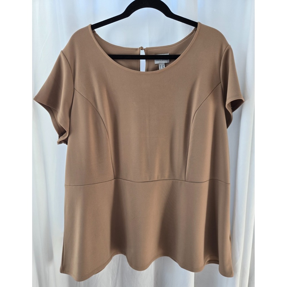 Susan Graver Liquid Knit Fusion Peplum Top Beige Cap Sleeve Size 2X Stretch